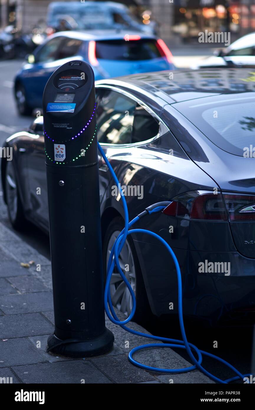 Berkeley Square, London Stock Photo - Alamy