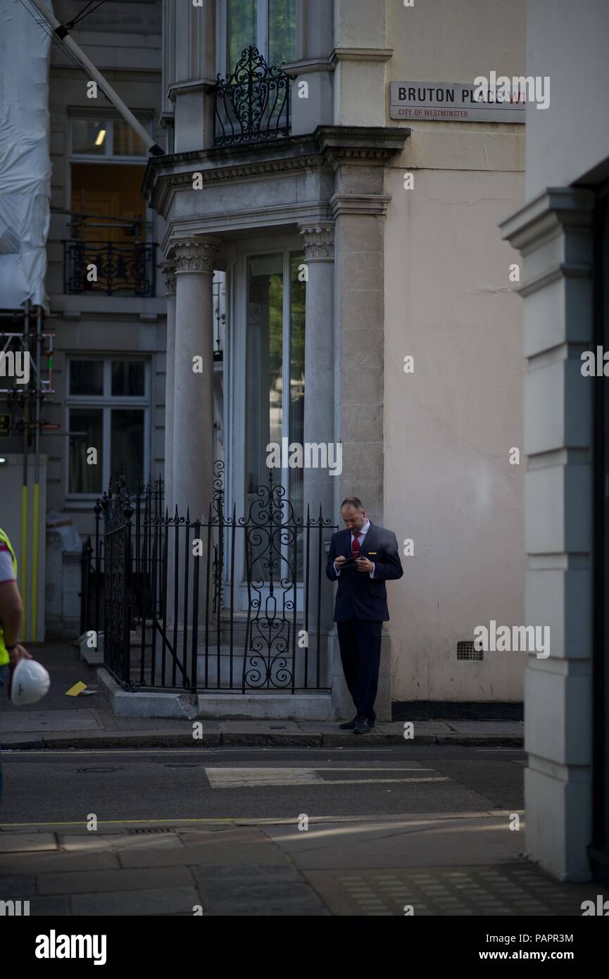 Berkeley Square, London Stock Photo - Alamy