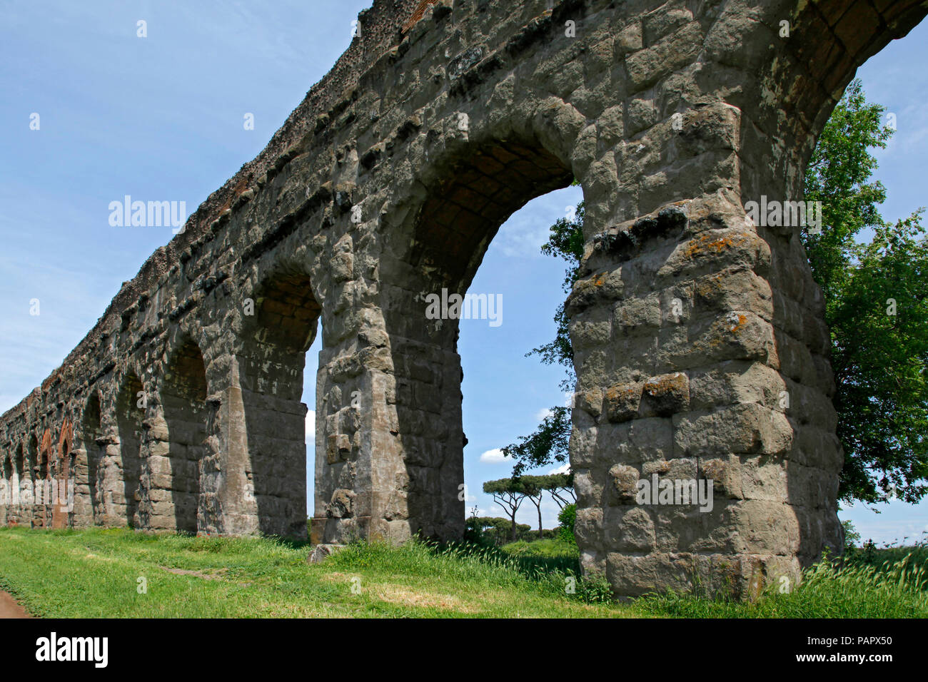 stone arches of ancient Roman aqueduct Stock Photo - Alamy