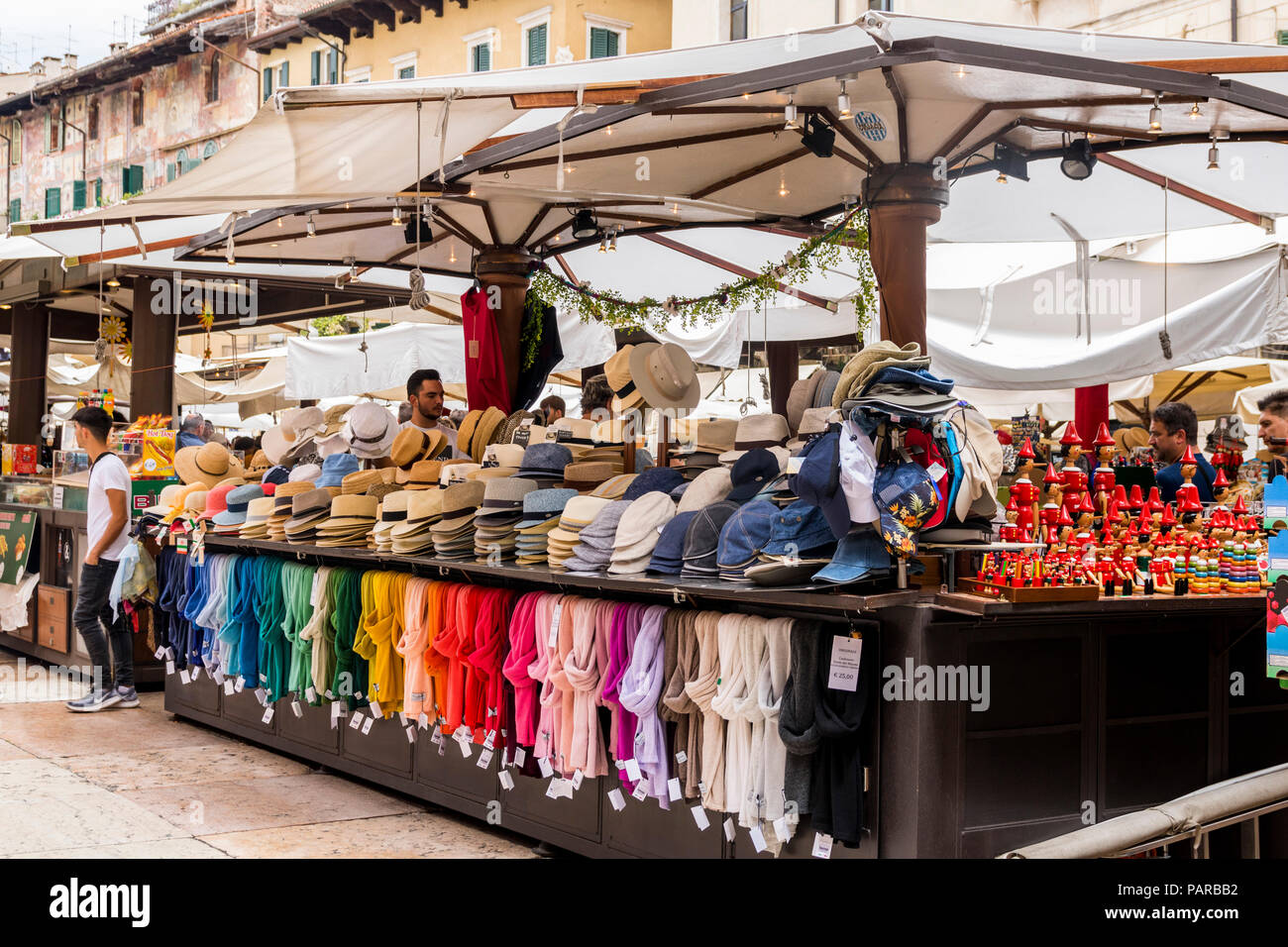 Hat stall, scarf stall, Hat and Scarf stall, fedora hats, cashmere scarves, Italian Market,Verona Italy Stock Photo