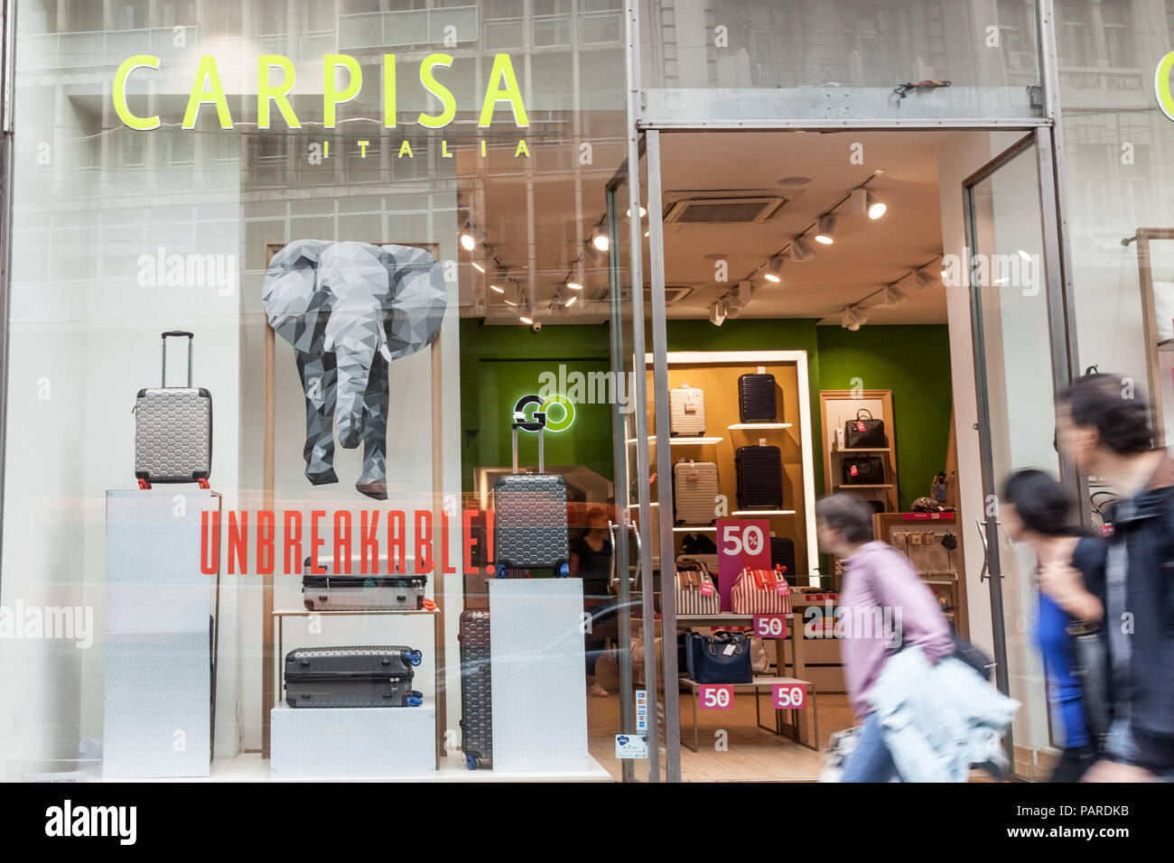 BELGRADE, SERBIA - JULY 10, 2018: Logo of Carpisa on their main stores in  Belgrade. Carpisa is an Italian manufacturer and retailer of luggage  outlets Stock Photo - Alamy