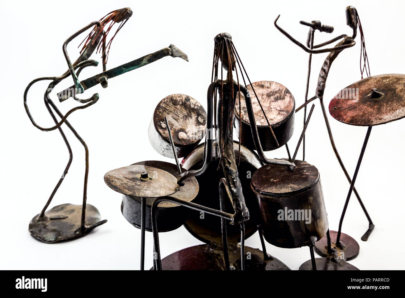 How do you make metal drum beats? How do you make metal drum beats?