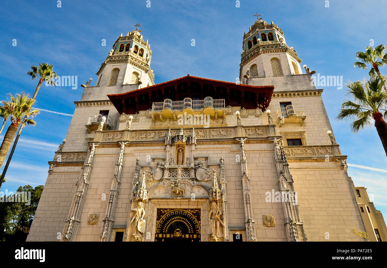 San Simeon, CA/USA - Nov. 9, 2011: La Casa Grande of the Hearst Castle - a National Historic Landmark and California Historical Landmark mansion. Stock Photo