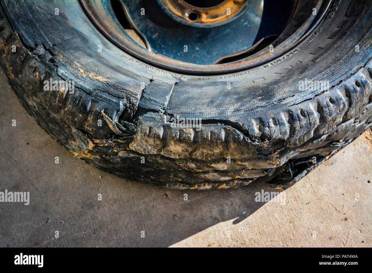 Shredded tires hires stock photography and images Alamy