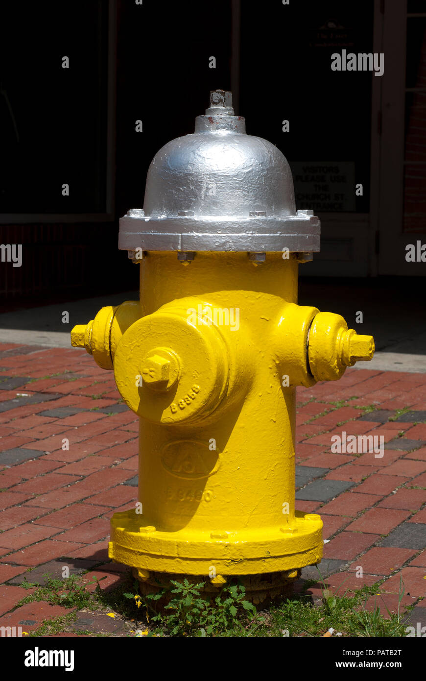 Fire hydrant pavement yellow hires stock photography and images Alamy