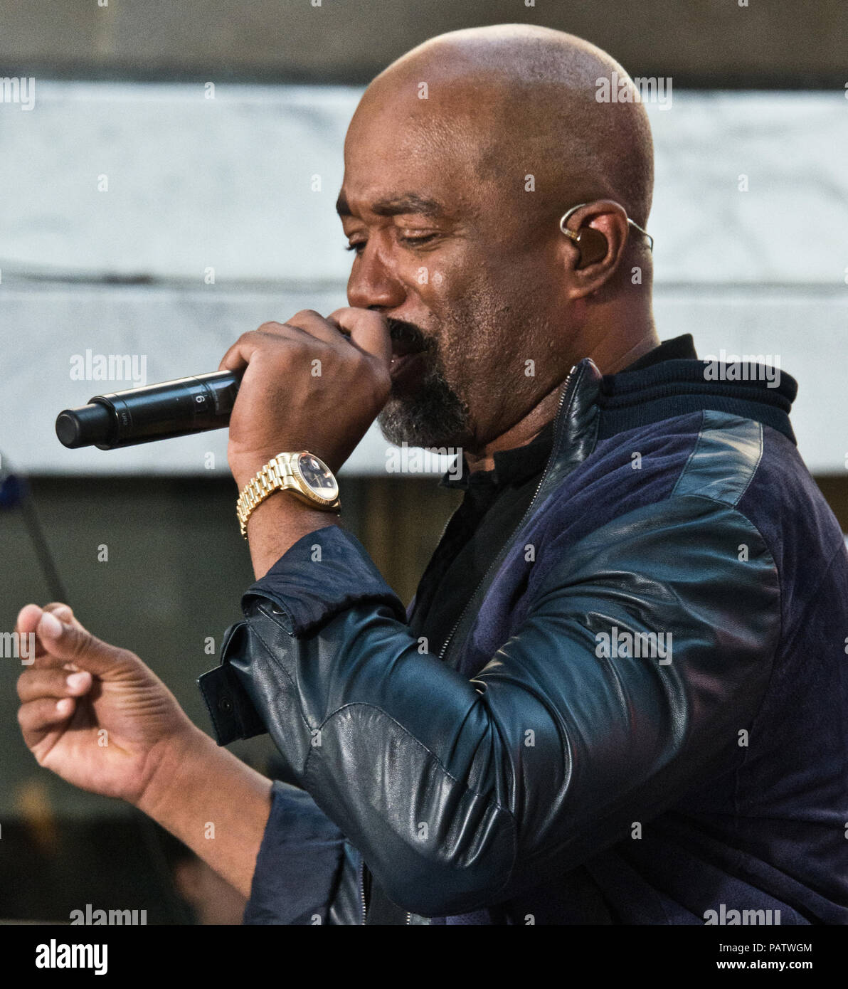 New York, NY, USA. 25th May, 2018. American Singer-Songwriter Darius Rucker Performs on NBC's 'Today' Show Summer Concert Series at Rockefeller Plaza. Stock Photo
