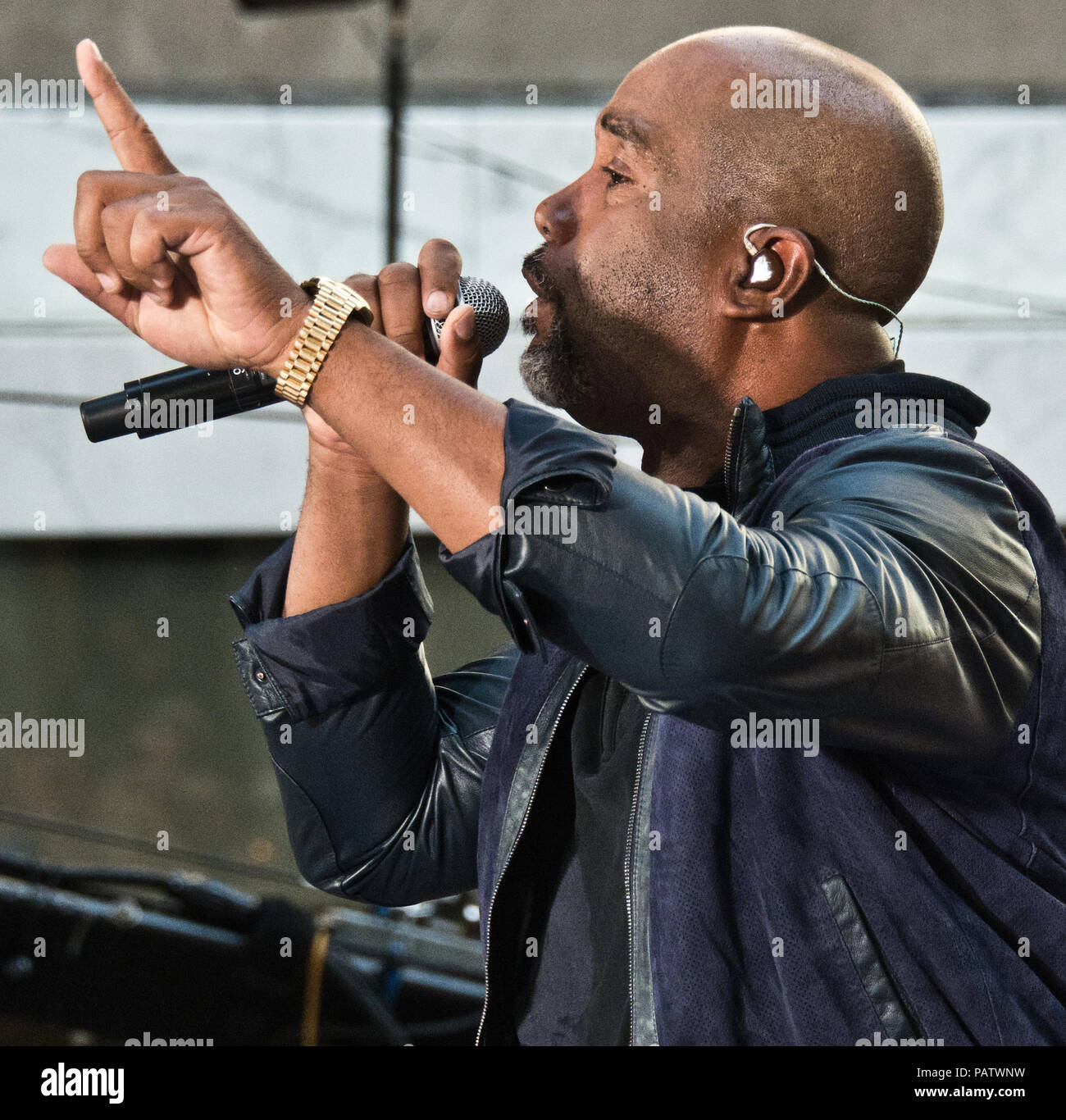 New York, NY, USA. 25th May, 2018. American Singer-Songwriter Darius Rucker Performs on NBC's 'Today' Show Summer Concert Series at Rockefeller Plaza. Stock Photo