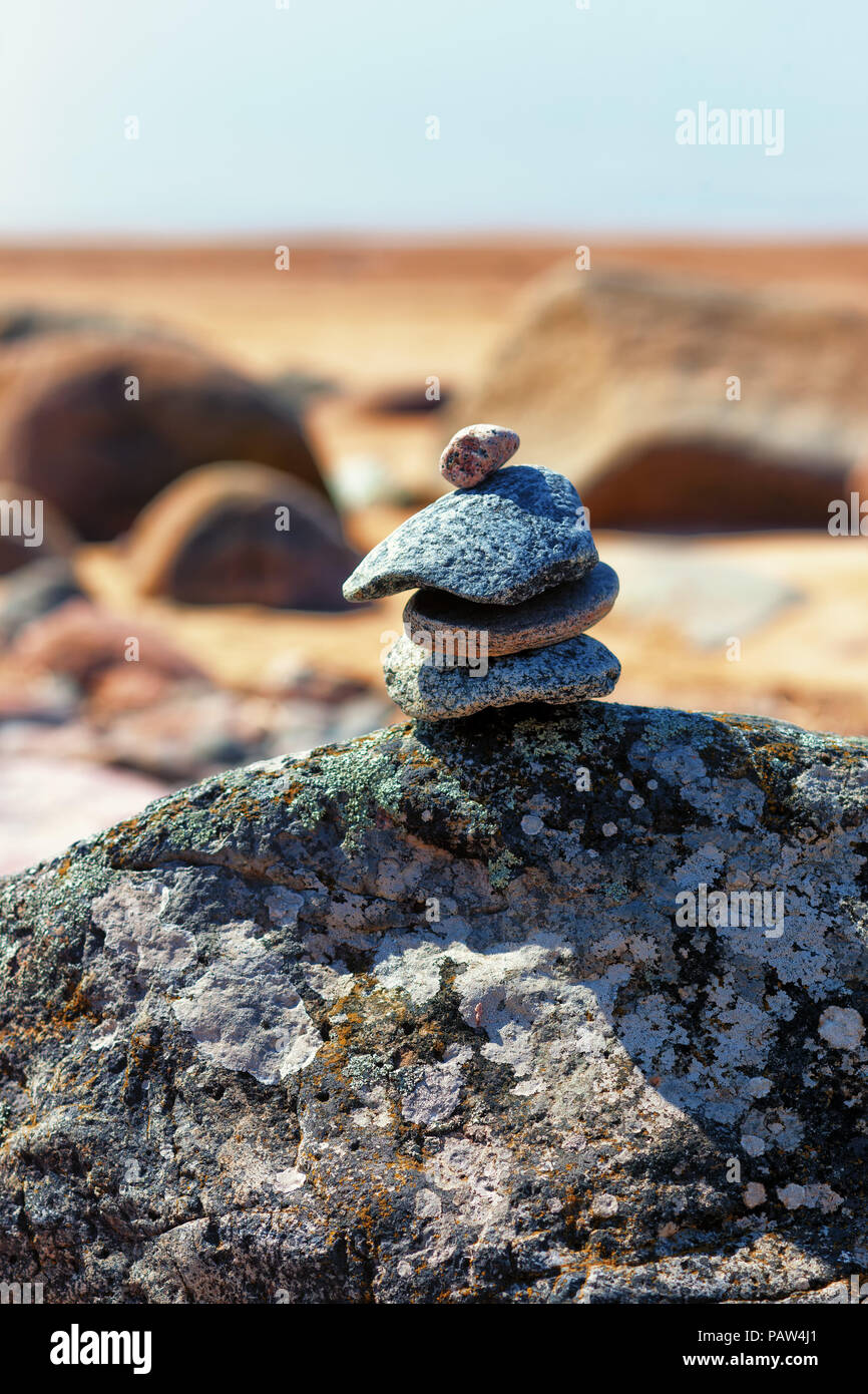 Cairn on the coast hi-res stock photography and images - Alamy
