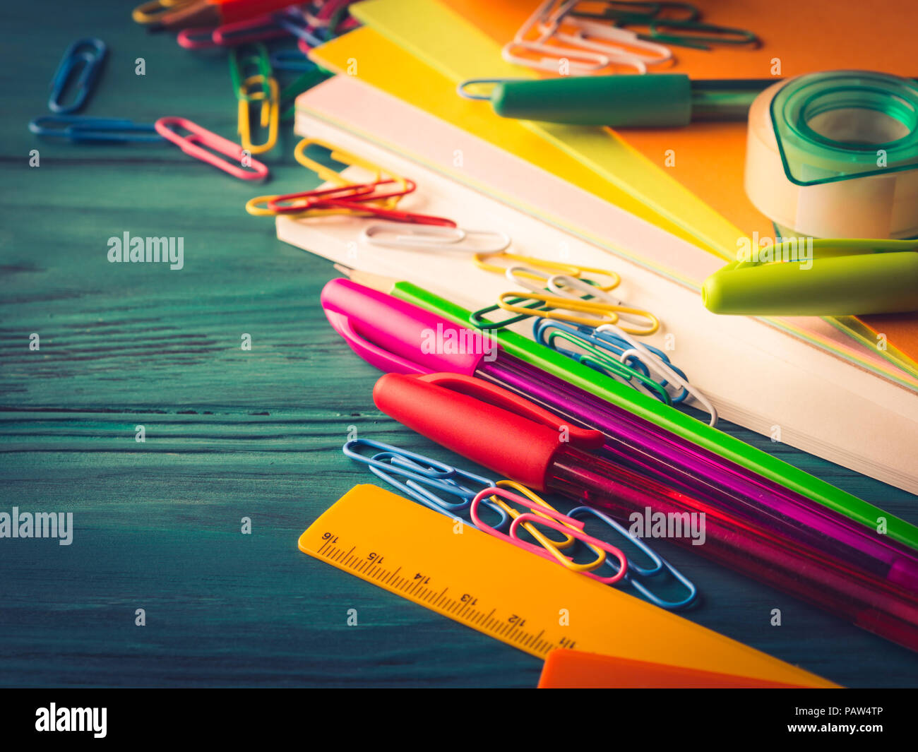 https://c8.alamy.com/comp/PAW4TP/stationery-colorful-writing-tools-accessories-pens-pencils-color-paper-back-to-school-office-supplies-products-PAW4TP.jpg