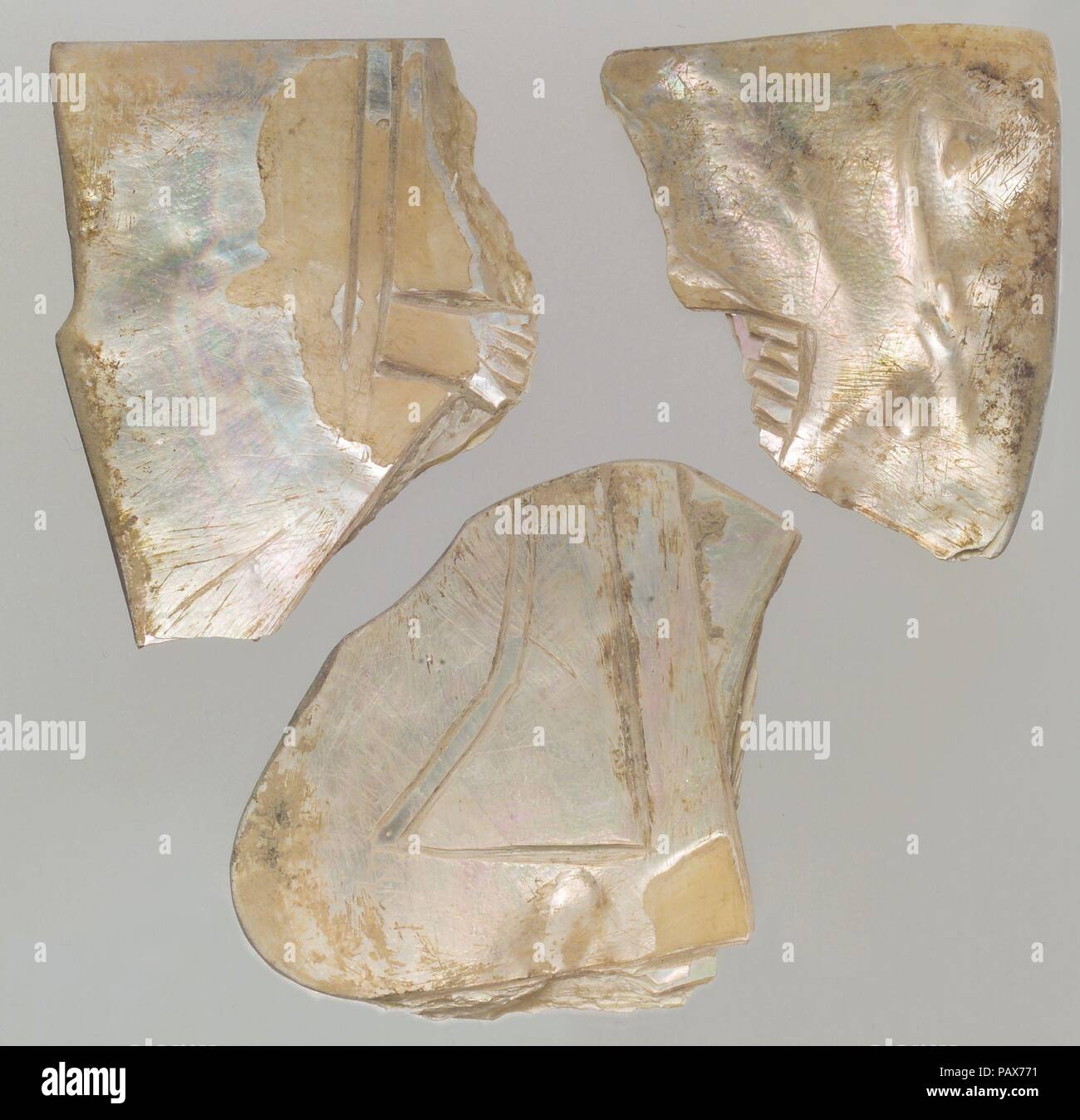 Sumerian Shell Inlay Inlay. Culture: Sumerian. Dimensions: 2.87 x 3.23 in. (7.29 x 8.2 cm ...