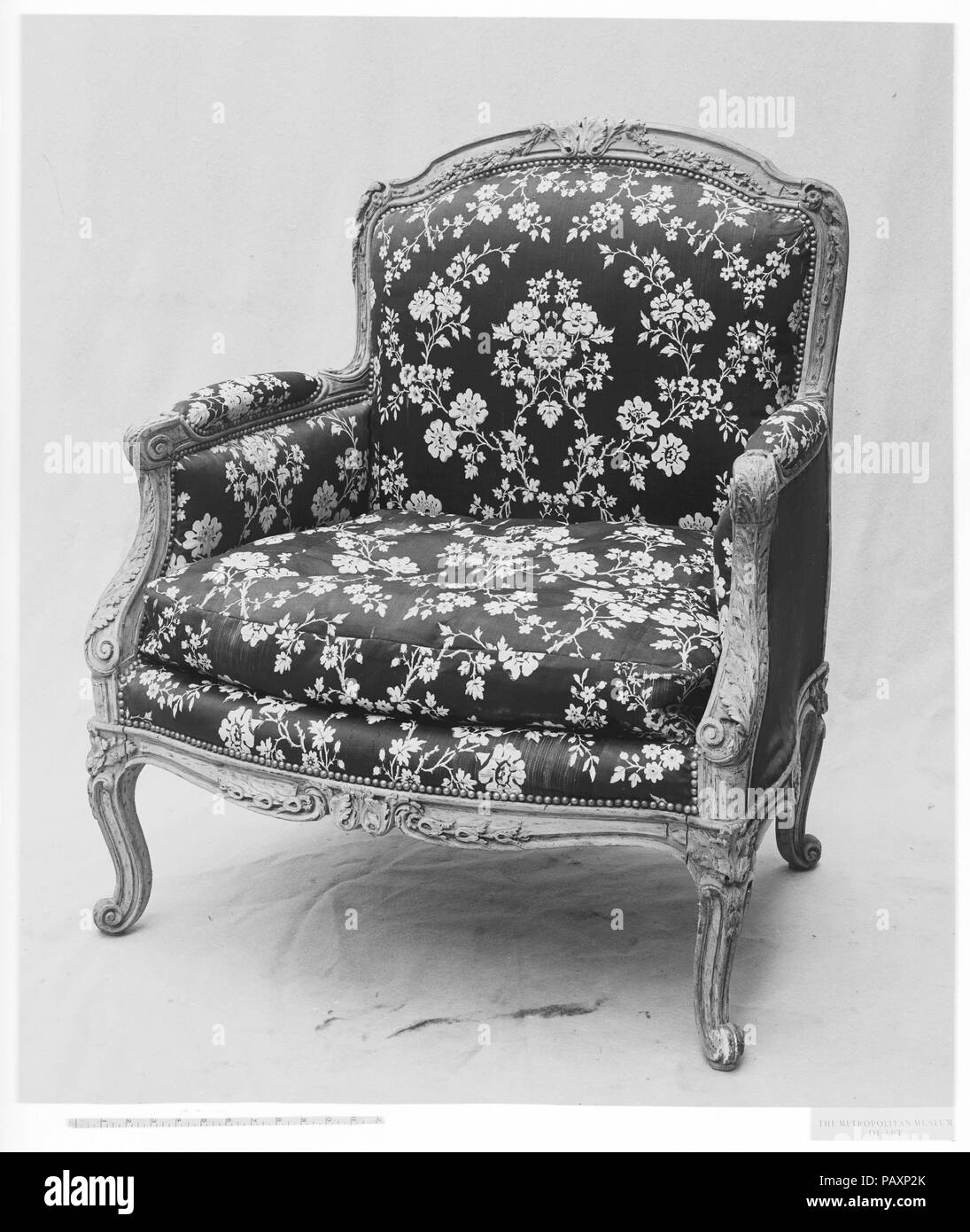 Bergere armchair hires stock photography and images Alamy