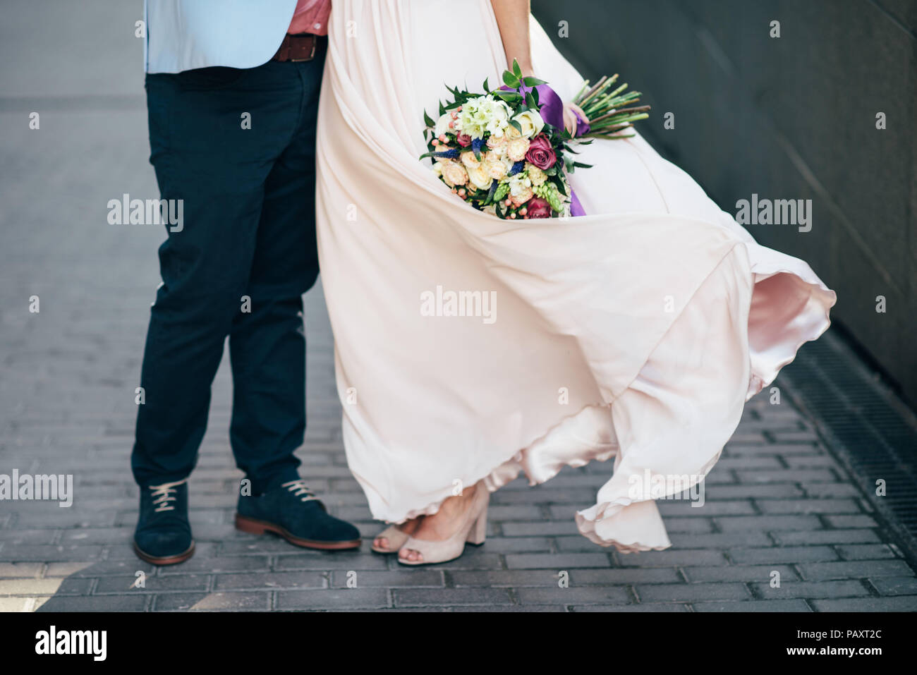 Bride groom walking around city hi-res stock photography and images - Alamy