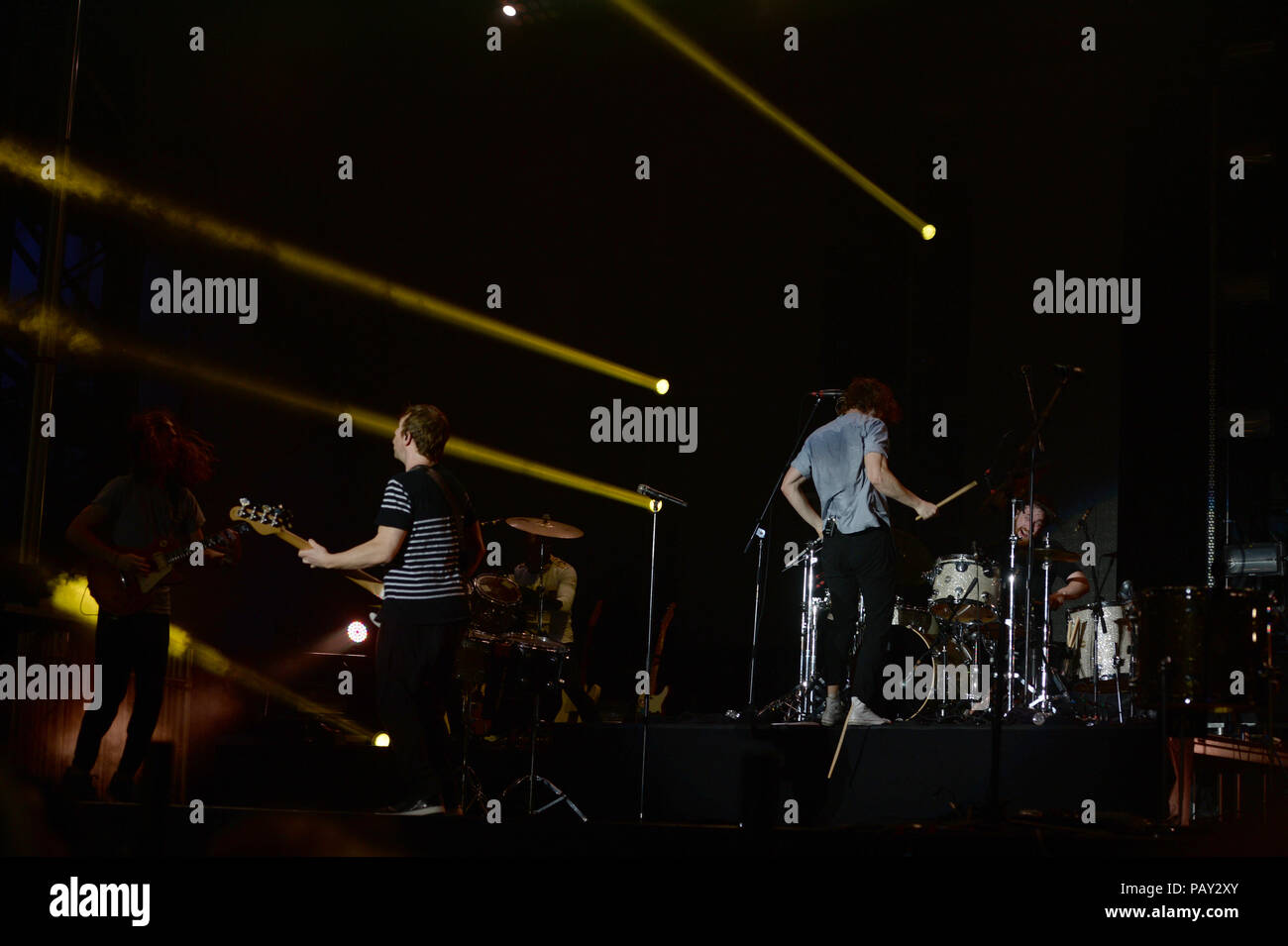 Page 37 Dan Reynolds Of High Resolution Stock Photography And Images Alamy