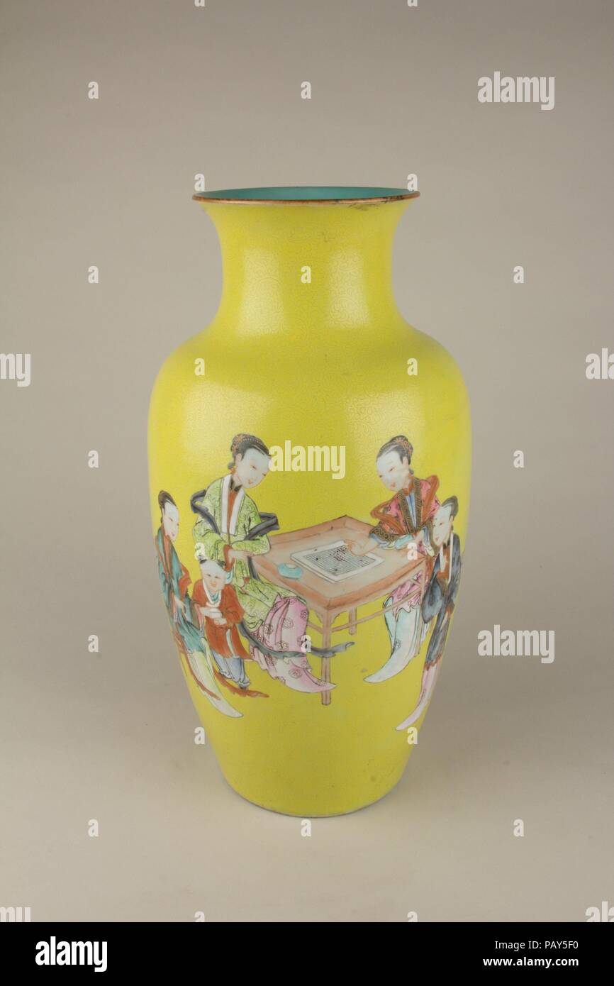 Vase. Culture: China. Dimensions: H. 15 3/4 in. (40 cm). Museum: Metropolitan Museum of Art, New York, USA. Stock Photo