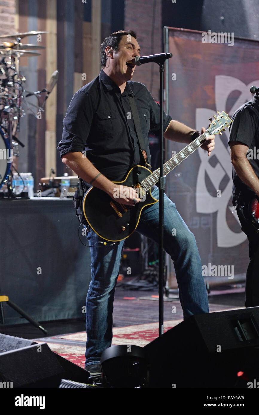 Benjamin burnley band breaking benjamin hi-res stock photography and