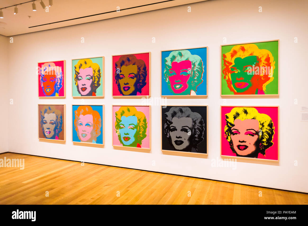 Go Moma NEW YORK, USA - OCT 8, 2015: Interior of the Museum of Modern Art (MoMA ...