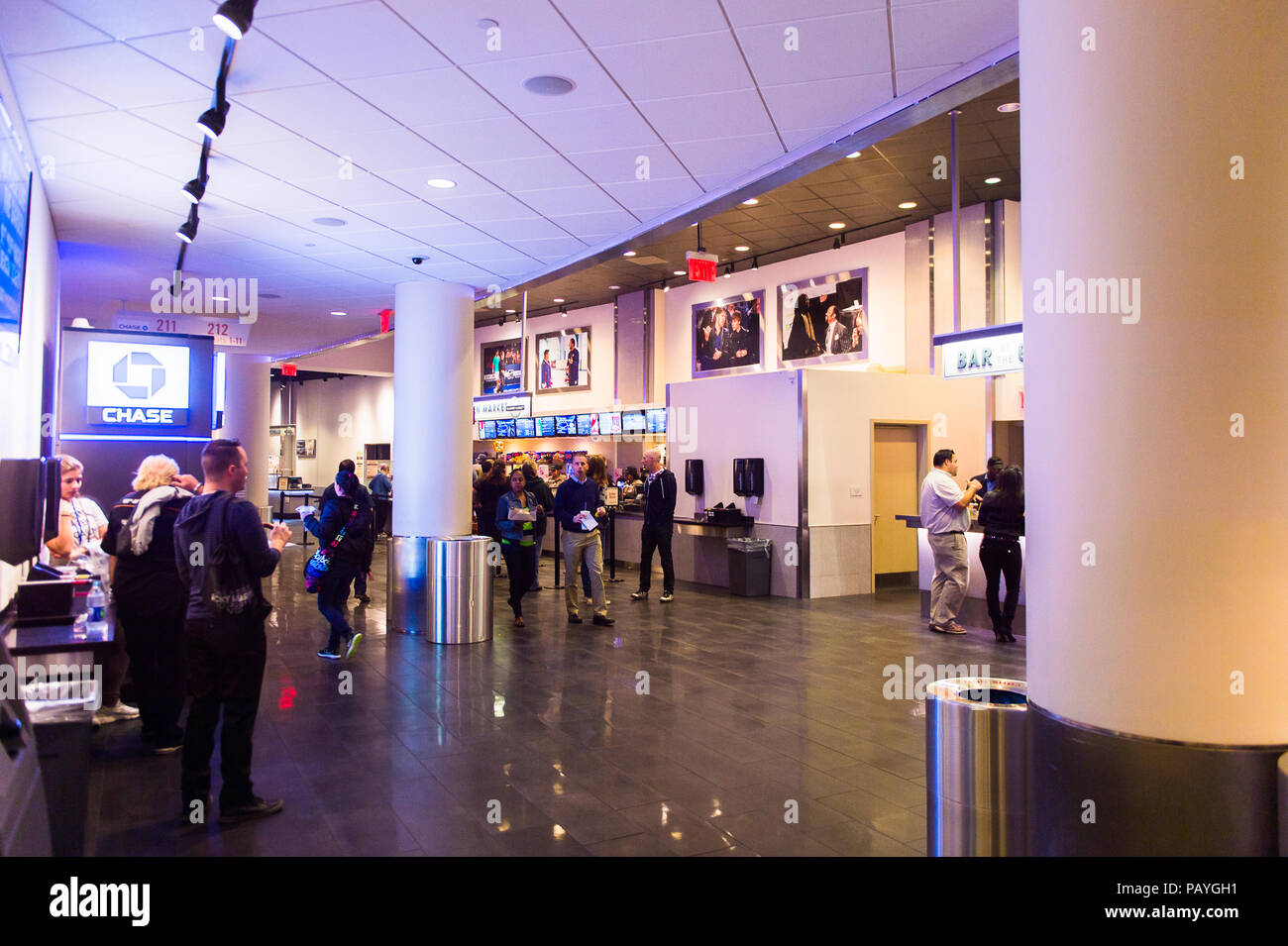 New York Usa Oct 8 2015 Food Court At The Madison Square