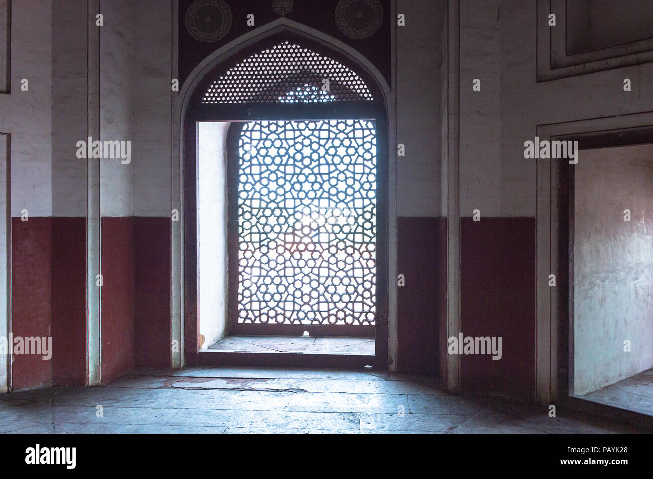 Dome interior humayuns tomb hi-res stock photography and images - Alamy