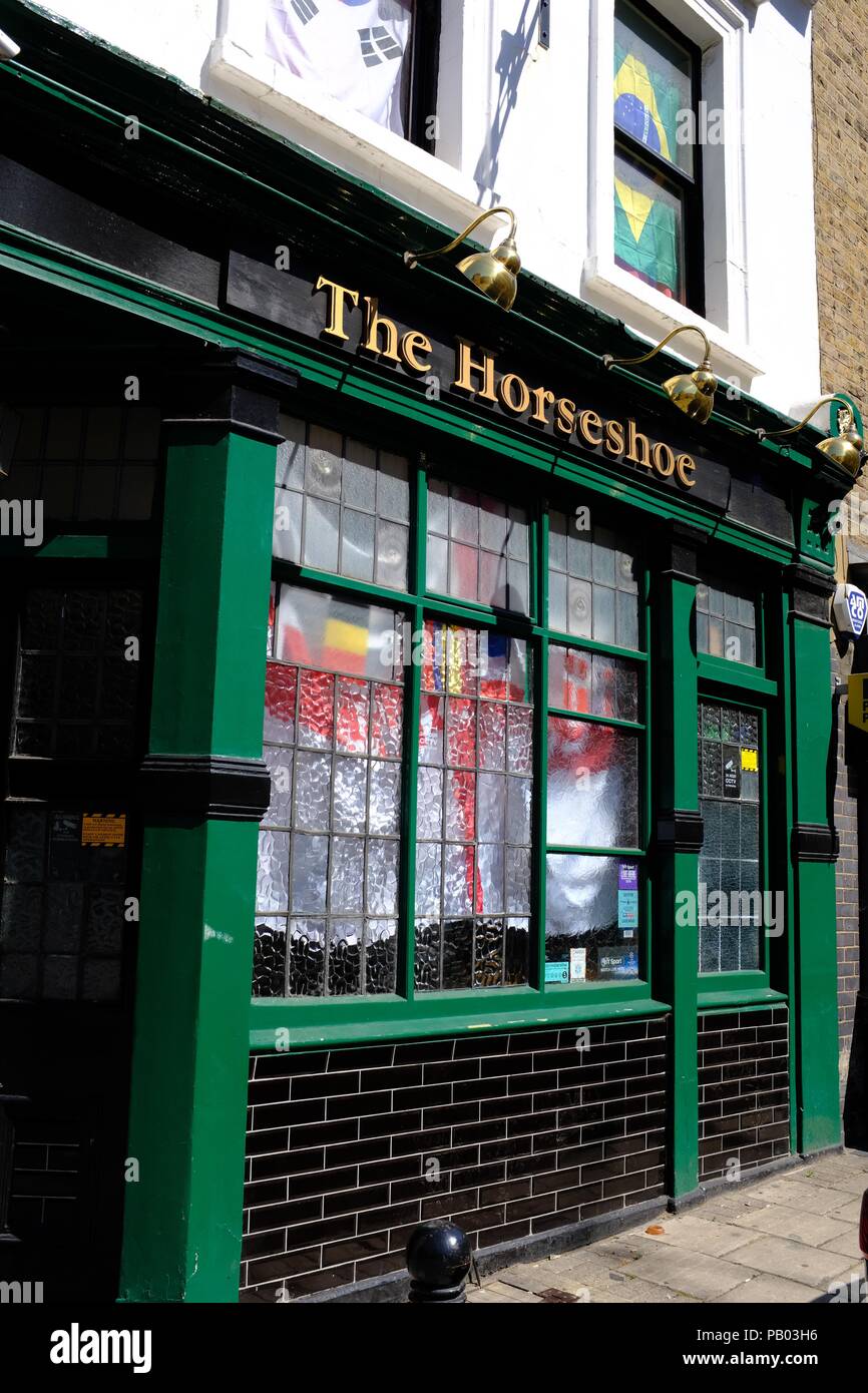The Horseshoe Pub, Clerkenwell, London, England Stock Photo Alamy