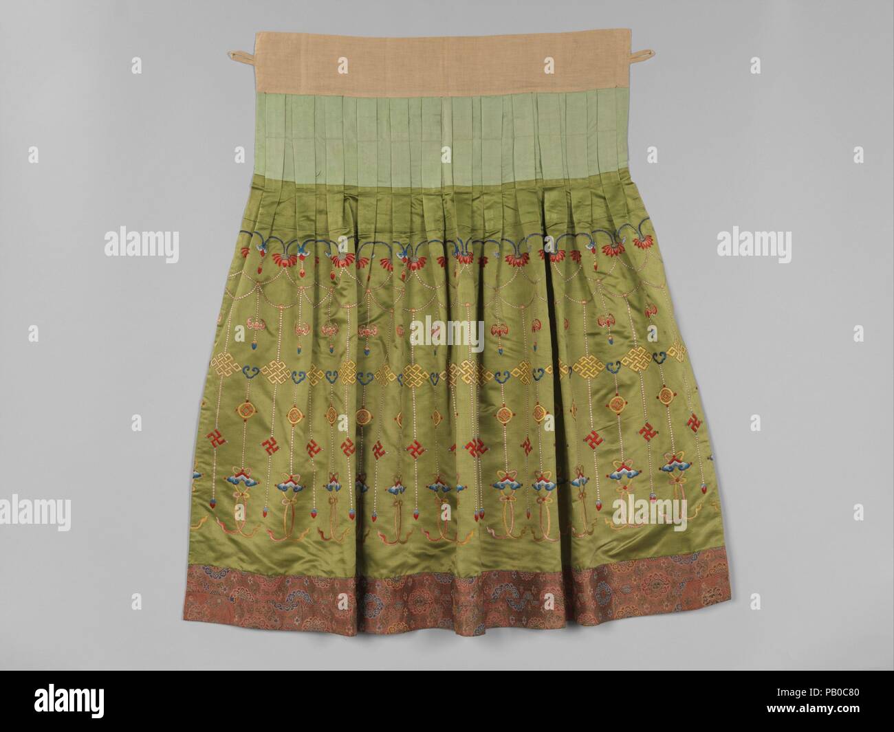 Satin brocade hires stock photography and images Alamy