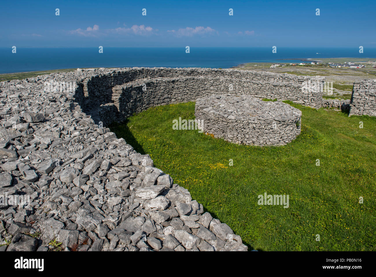 Dún Eochla, Iron Age Historic Fort, Eochaill, Inishmore, Aran Islands, County Galway, Republic of Ireland Stock Photo