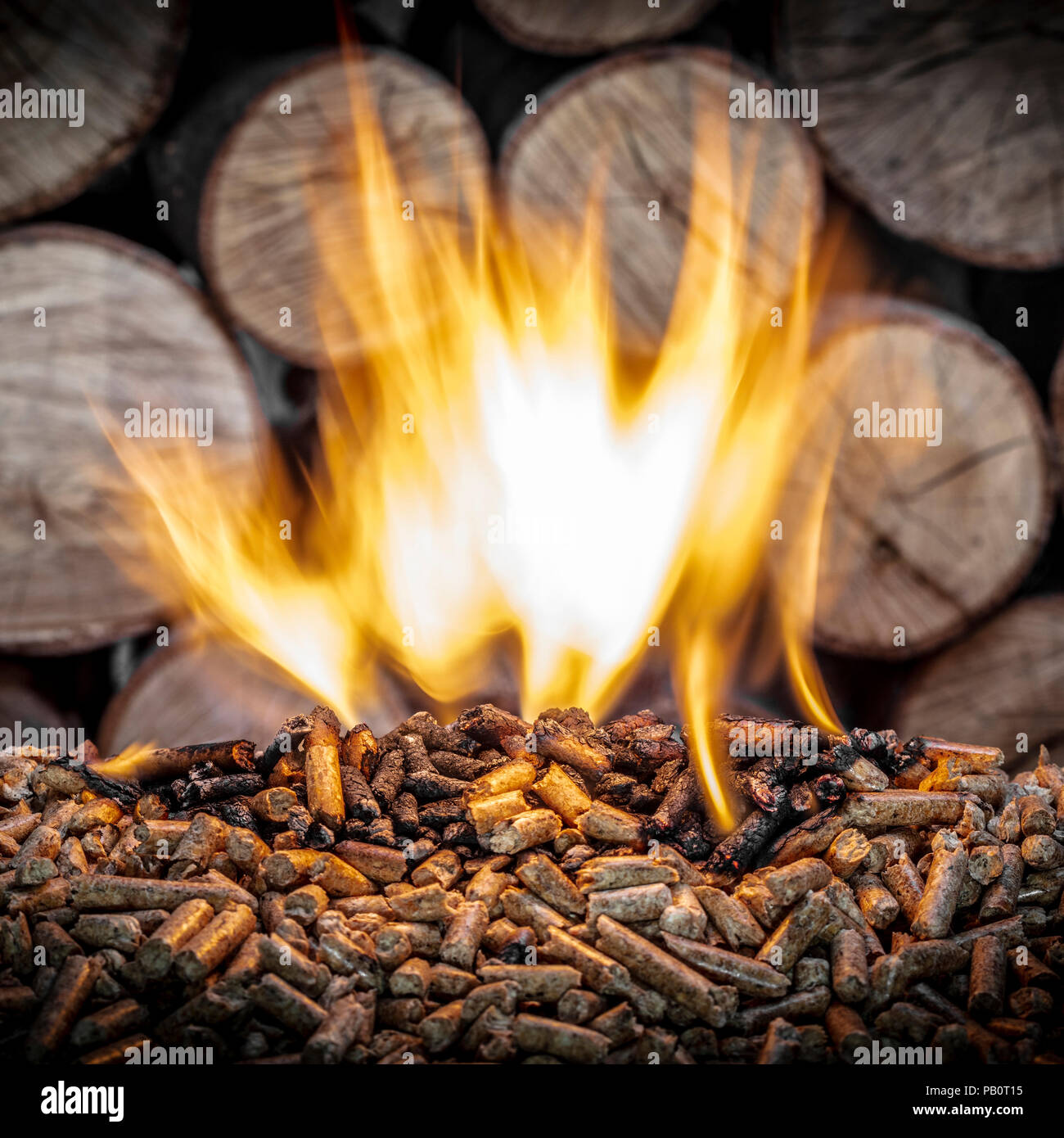 Wood pellet hires stock photography and images Alamy