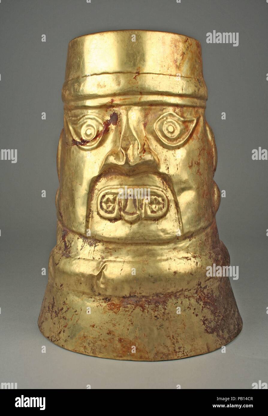 Inverse-Face Beaker. Culture: Lambayeque (Sicán). Dimensions: H. 10 1/2 ...