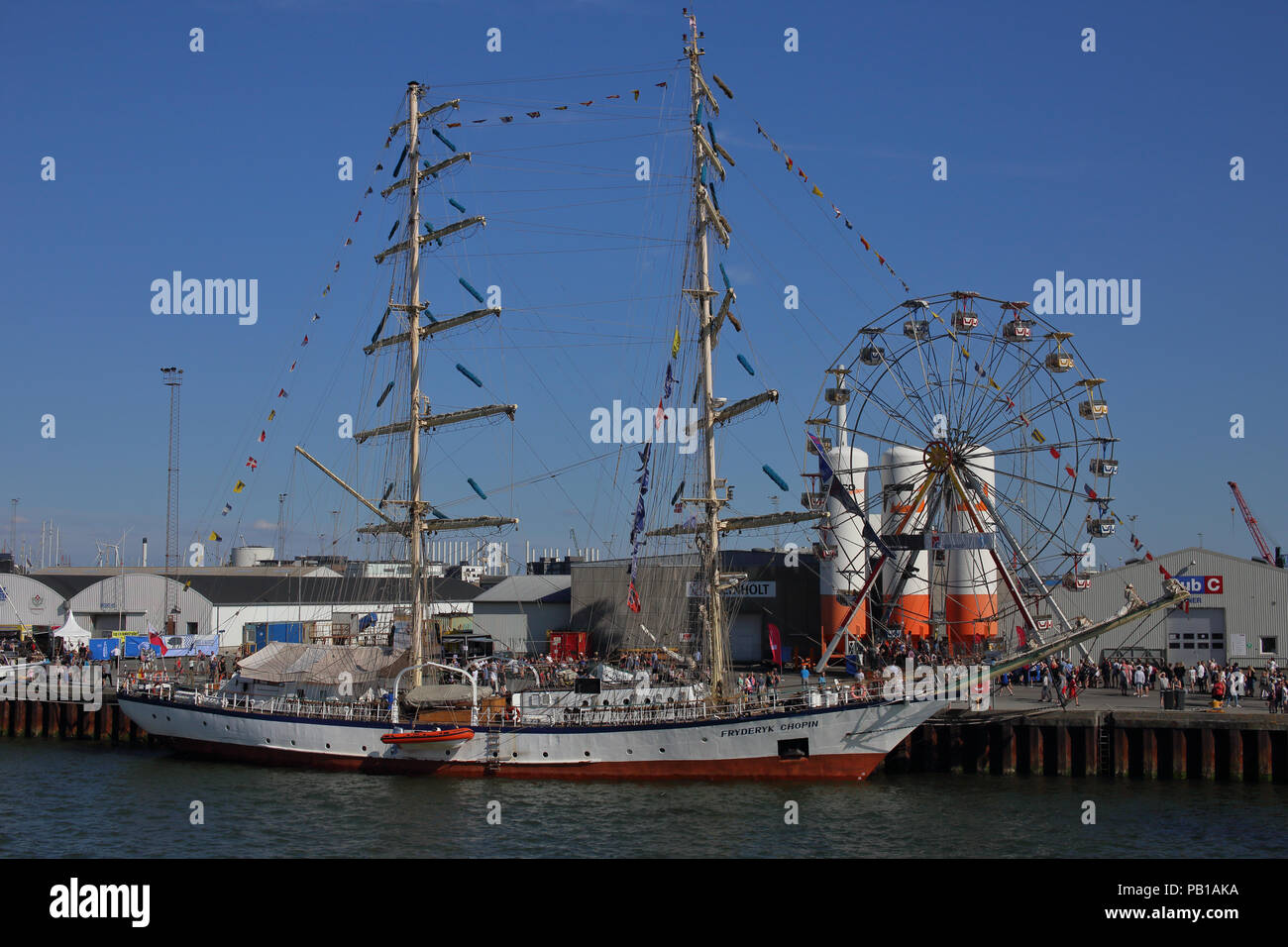 Tall ships races hi-res stock photography and images - Alamy