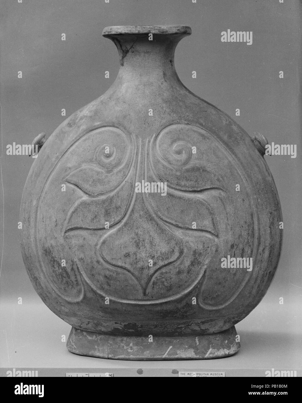 Pilgrim Bottle. Culture: China. Dimensions: H. 14 3/4 in. (37.5 cm); Diam. 12 1/4 in. (31.1 cm). Museum: Metropolitan Museum of Art, New York, USA. Stock Photo