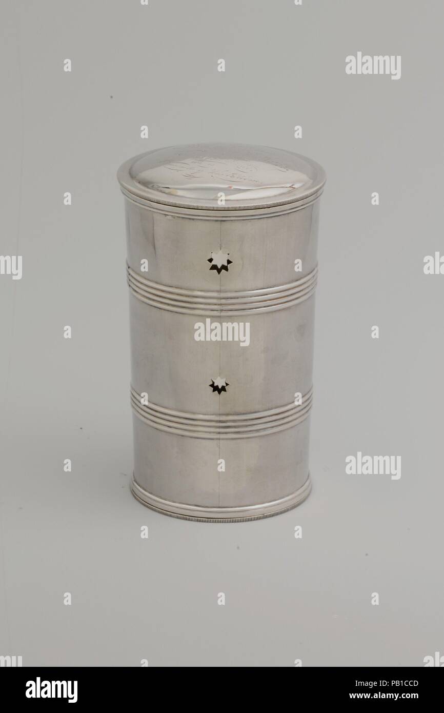 Brandy Warmer. Culture: American. Dimensions: Overall: 5 3/8 x 3 in. (13.7 x 7.6 cm); 16 oz. 5 dwt. (505.2 g)  Base: Diam. 2 7/8 in. (2 7/8 in.). Maker: Gerardus Boyce (1795/96-1880). Date: 1840-57. Museum: Metropolitan Museum of Art, New York, USA. Stock Photo