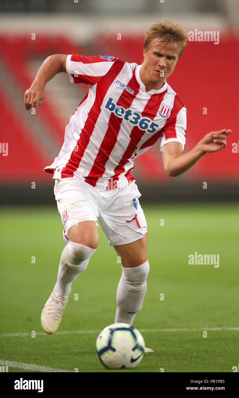 Stoke City's Moritz Bauer during a pre season friendly match at The Bet365 Stadium, Stoke. PRESS ASSOCIATION Photo. Picture date: Wednesday July 25, 2018. Photo credit should read: Nick Potts/PA Wire. EDITORIAL USE ONLY No use with unauthorised audio, video, data, fixture lists, club/league logos or 'live' services. Online in-match use limited to 75 images, no video emulation. No use in betting, games or single club/league/player publications. Stock Photo