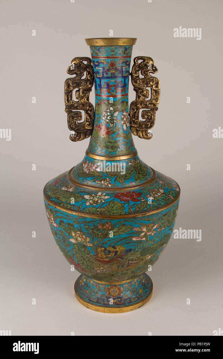 Vase Culture China Dimensions 20 1 2 10 3 4 In 52 1 27 3