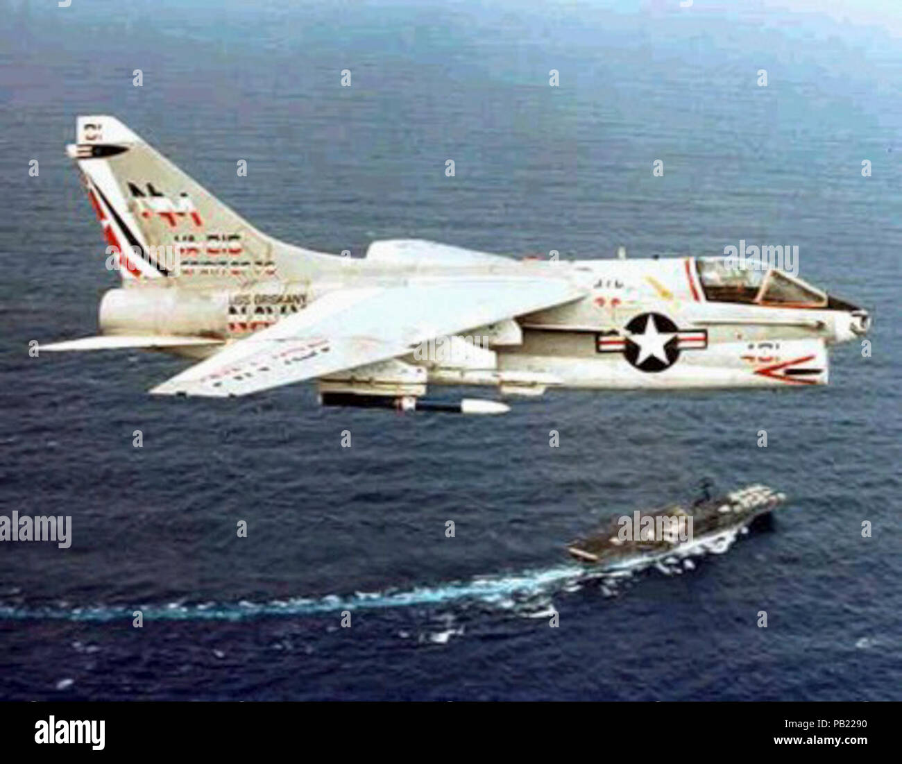 A7B VA215 over USS Oriskany 1976 Stock Photo Alamy