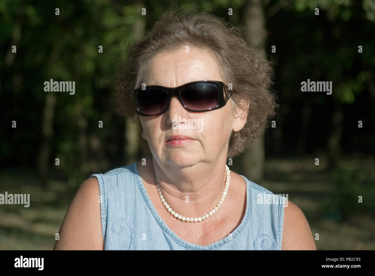 Beautiful senior lady hi-res stock photography and images - Alamy