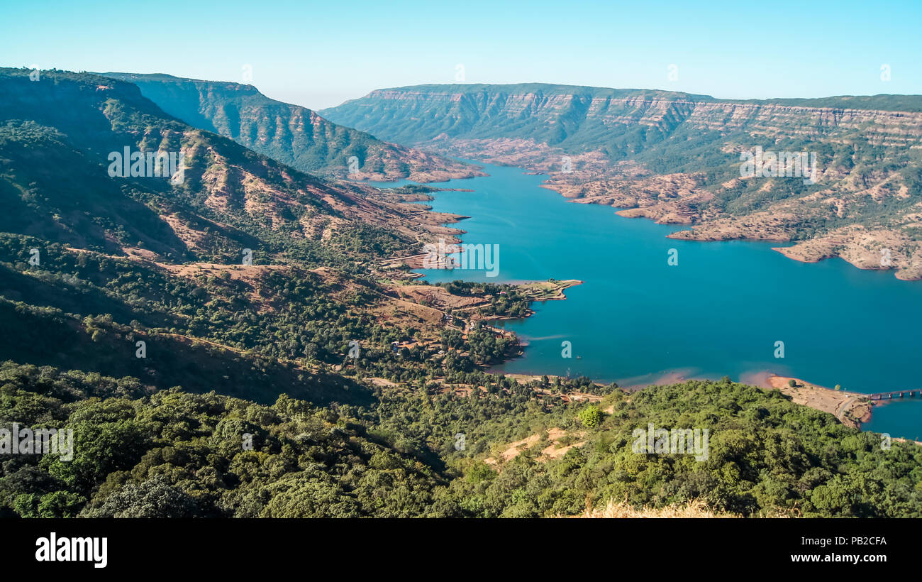 Beautiful Mountain and lake of India, Peaceful Lake and Mountain