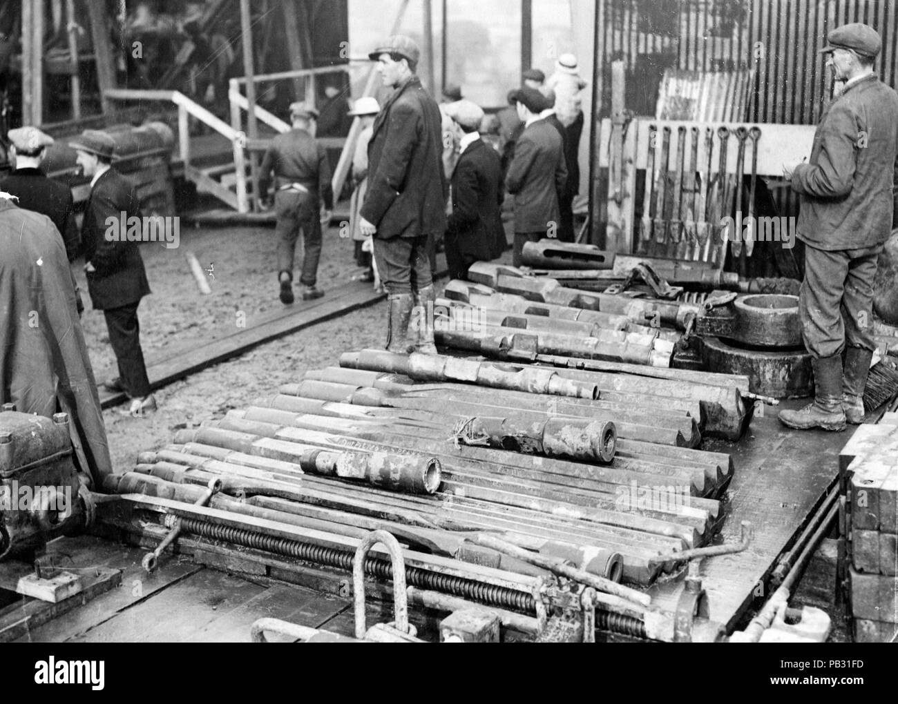 Official photograph taken on the British Western Front showing men working at a munitions factory Stock Photo