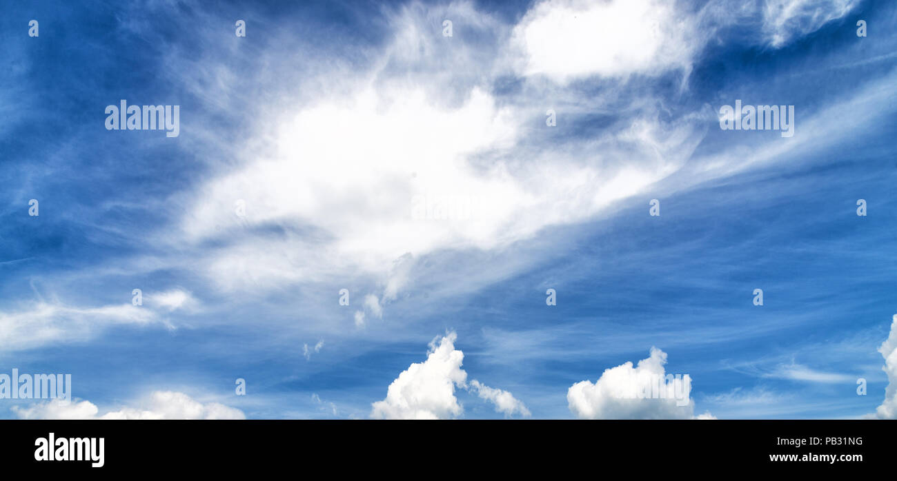 Blue sky with white clouds. Dramatic background Stock Photo - Alamy