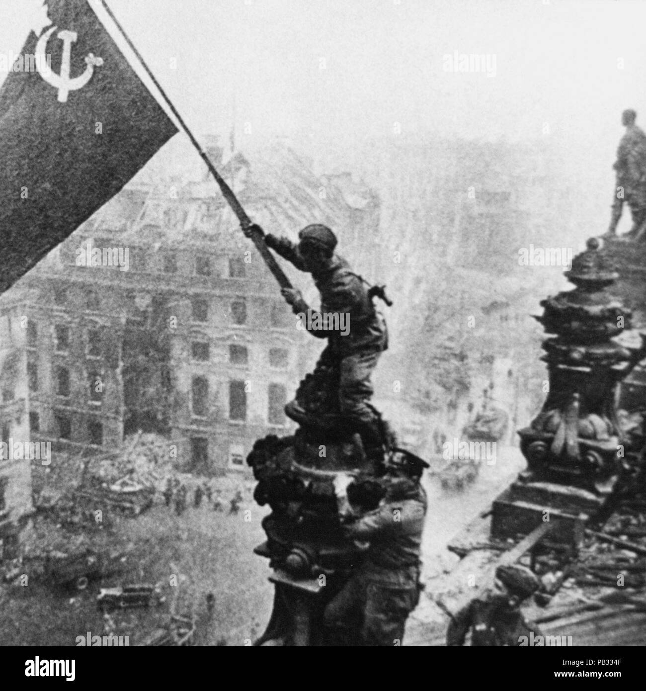 germany, berlin, russian soldier on reichstag, 1945 Stock Photo
