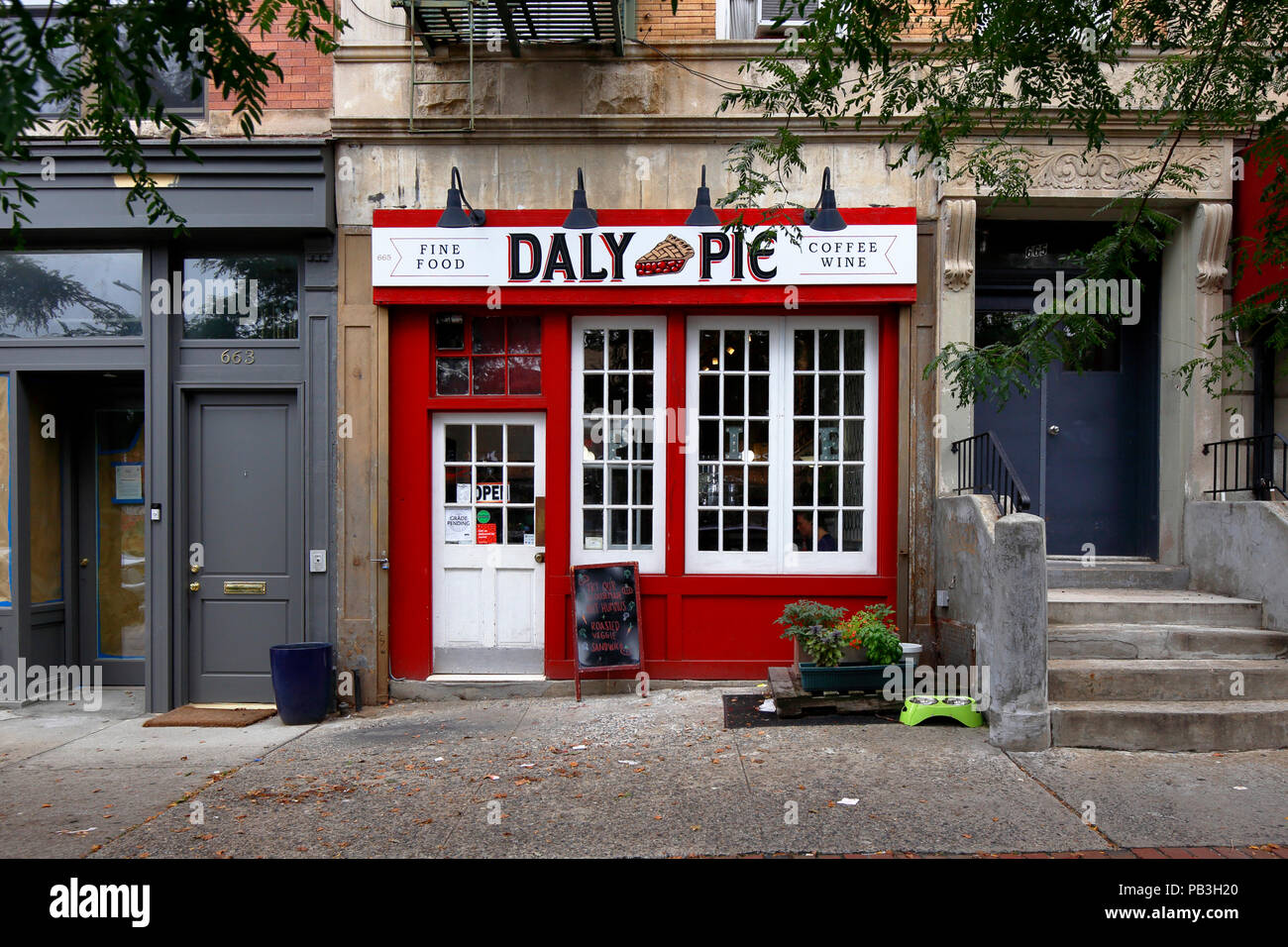 [historical storefront] Daly Pie, 665 Vanderbilt Ave, Brooklyn, NY. exterior storefront of a pie shop in Prospect Heights Stock Photo