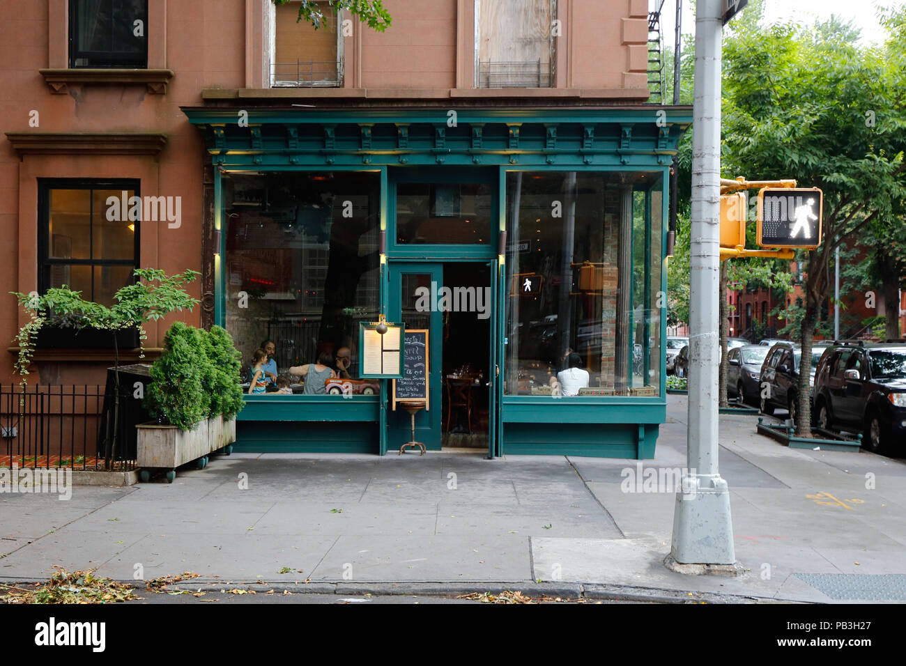 Libertador, 158 Baltic St, Brooklyn, NY. exterior storefront of an argentinian restaurant in cobble hill. Stock Photo