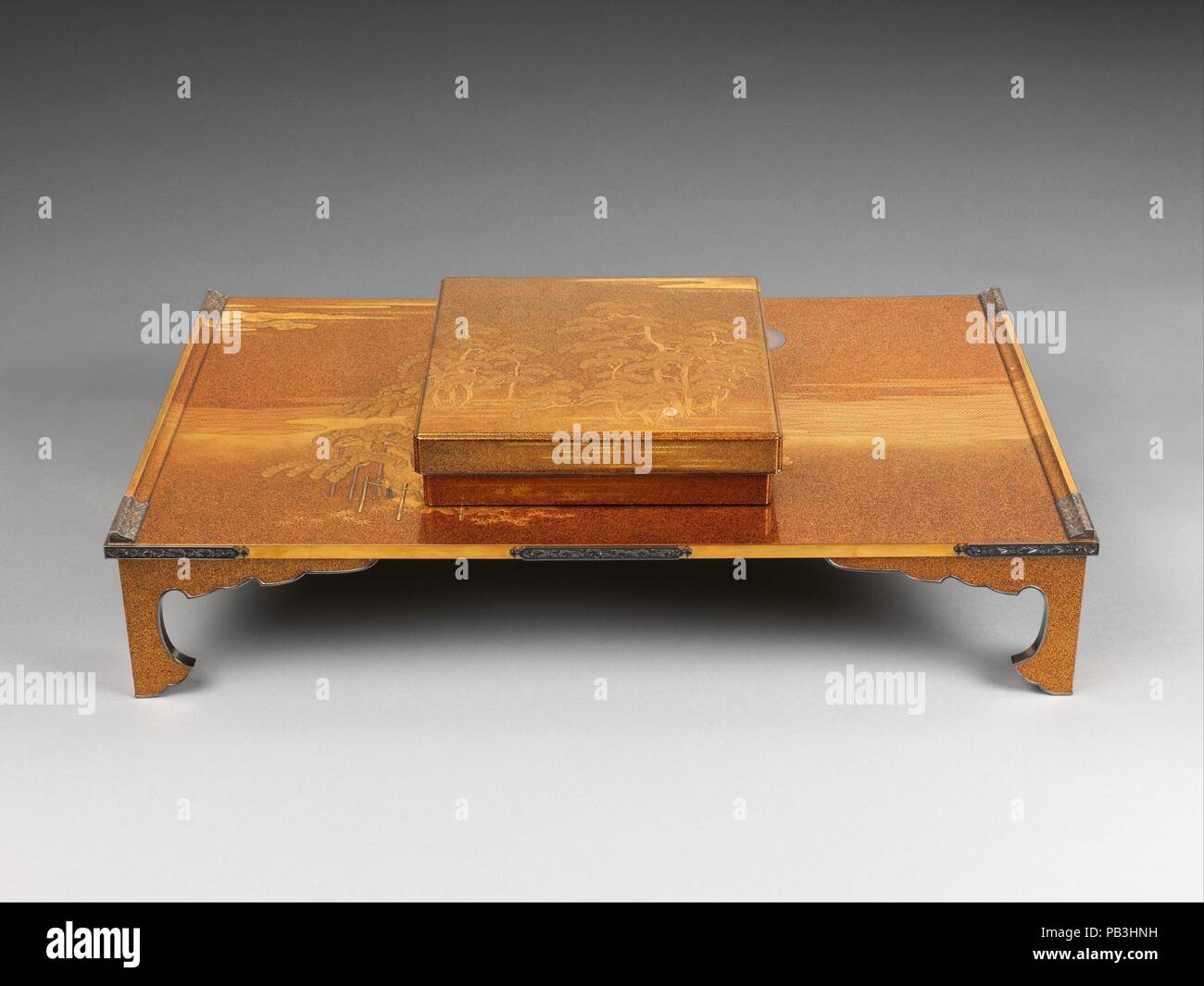 An Early 20th Century Japanese Suzuribako Writing Box An Early 20th Century Japanese Suzuribako Writing Box