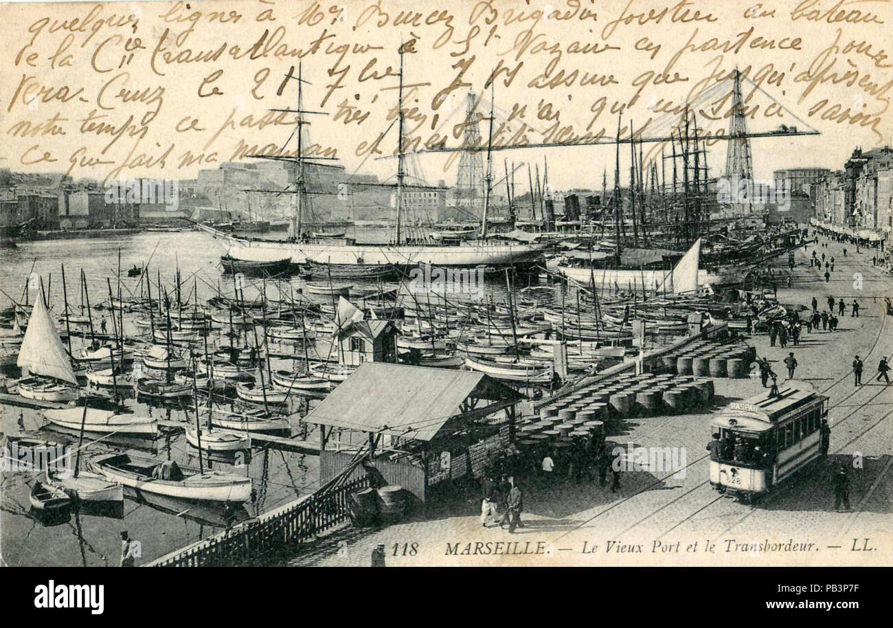 Français : Carte postale ancienne éditée par LL, n°118 : MARSEILLE - Le  Vieux-Port et le Transbordeur . before 13 September 1906 929 LL 118 -  MARSEILLE - Le Vieux-Port et le Transbordeur Stock Photo - Alamy