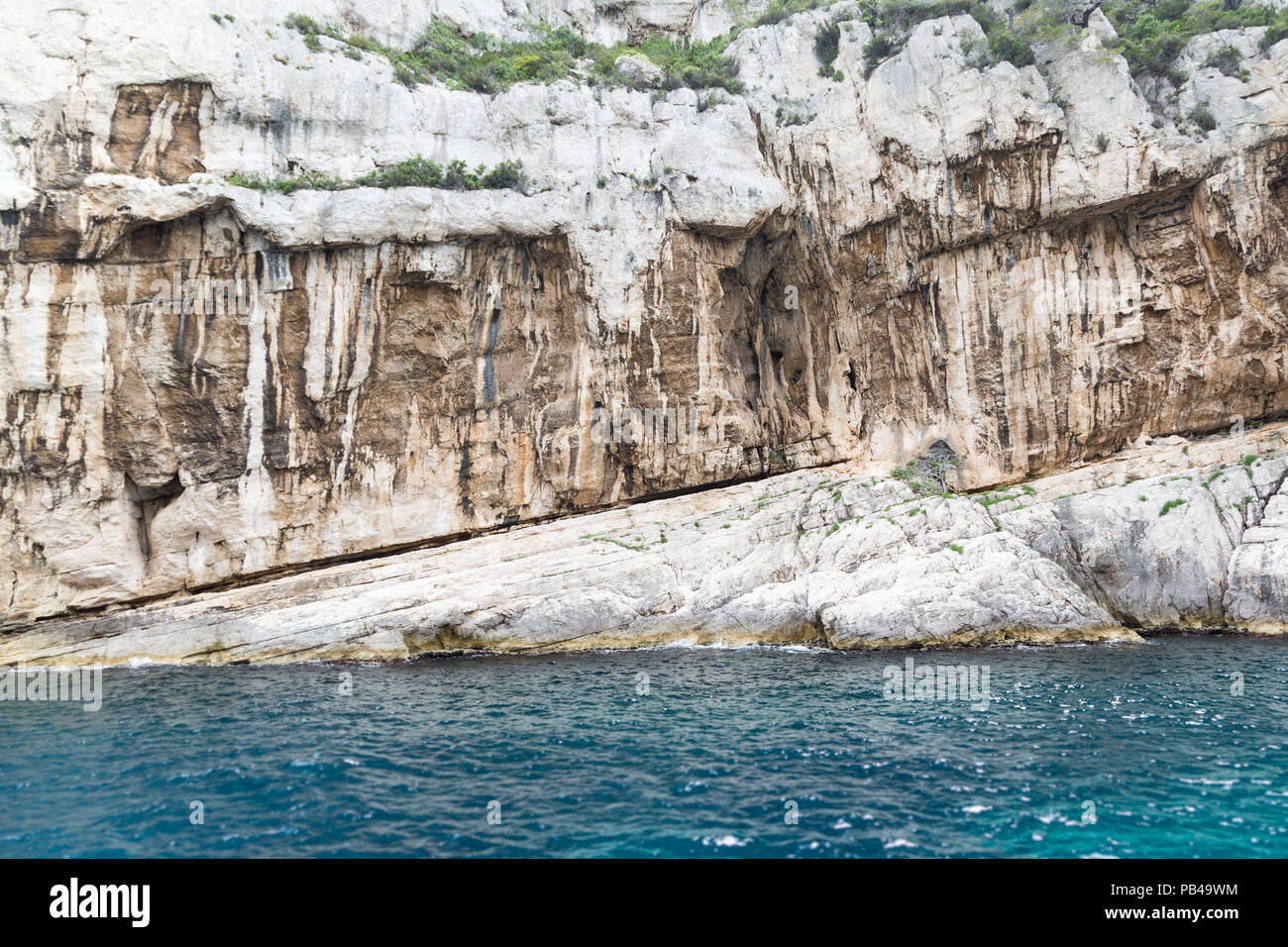 Wall of the famous stone bays (calanques) near Cassis in Provence, France Stock Photo