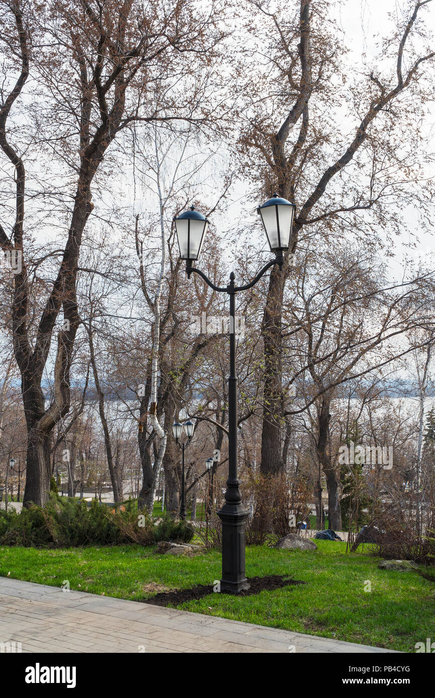 Traditional park lamp hi-res stock photography and images - Alamy