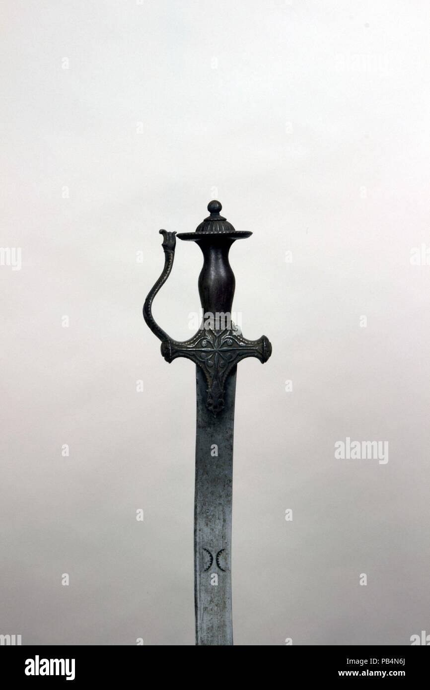 Indian talwar sword hi-res stock photography and images - Alamy