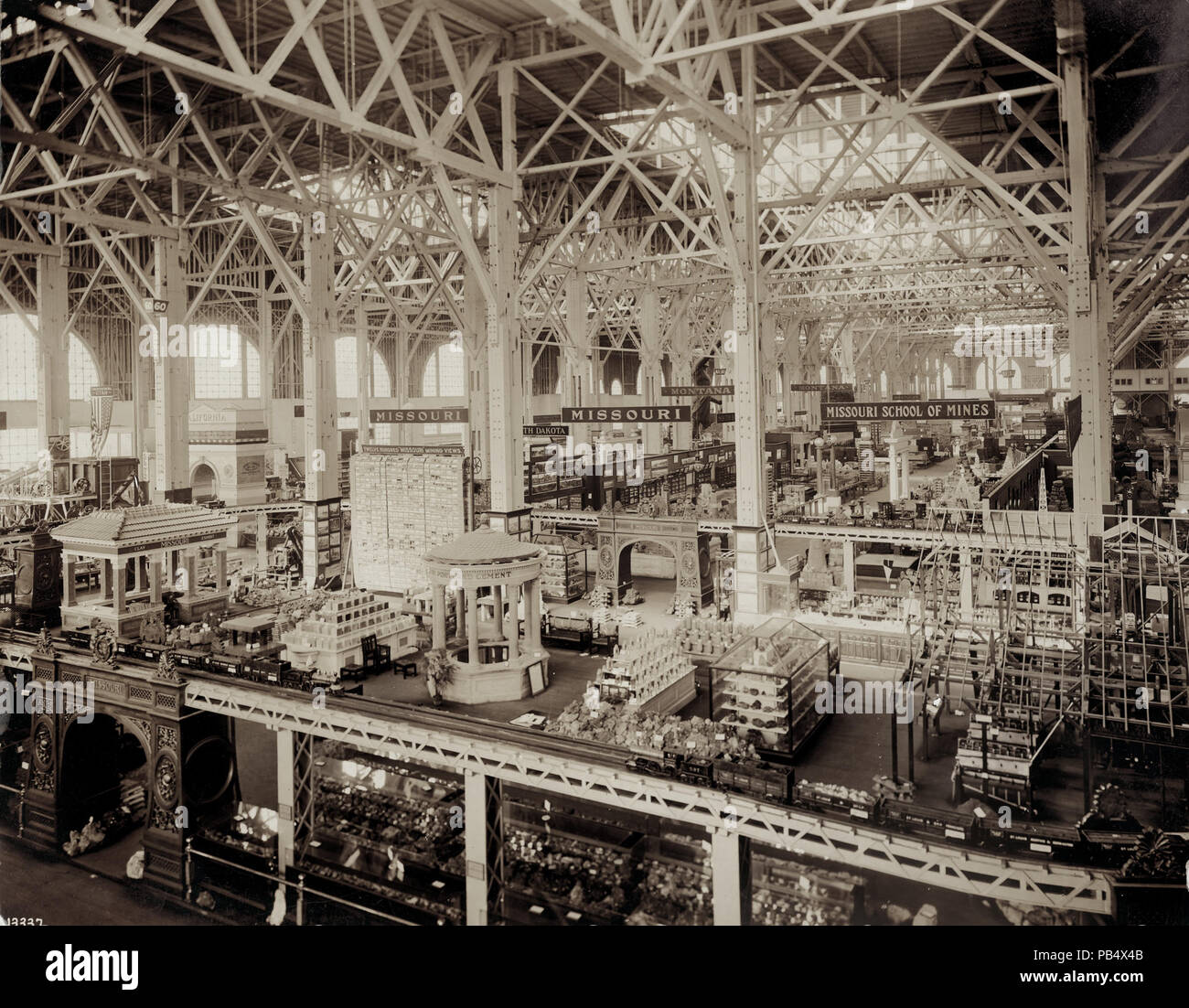 1051 Missouri Mining Exhibit In The Palace Of Mines And Metallurgy At   1051 Missouri Mining Exhibit In The Palace Of Mines And Metallurgy At The 1904 Worlds Fair PB4X4B 