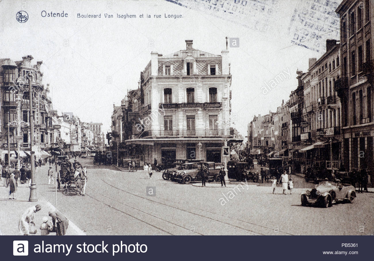 Ostende Belgium, Boulevard Van Iseghem et la rue Longue, vintage postcard from 1930 Stock Photo