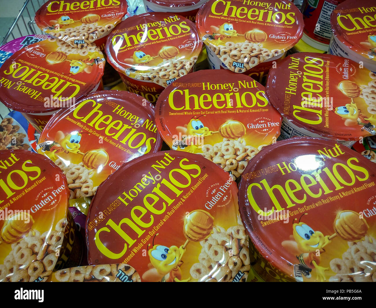 Single-serving containers of General Mills' Cheerios breakfast cereal in a supermarket in New York on Tuesday, July 24, 2018. (Â© Richard B. Levine) Stock Photo