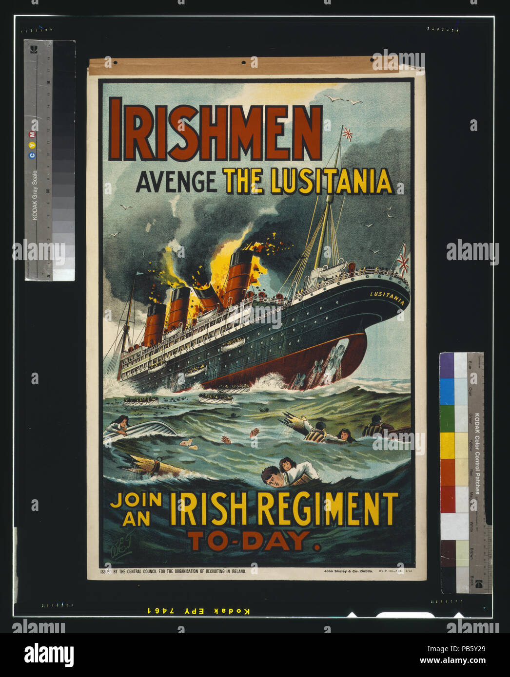 812 Irishmen - avenge the Lusitania. Join an Irish regiment to-day LCCN2003668198 Stock Photo
