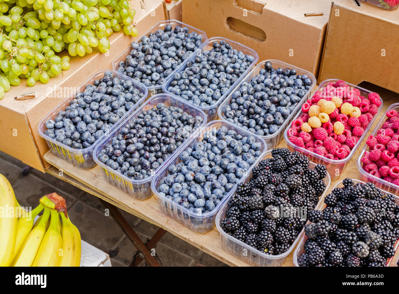 ripe fresh berries, Blueberries, Blackberries and raspberries in